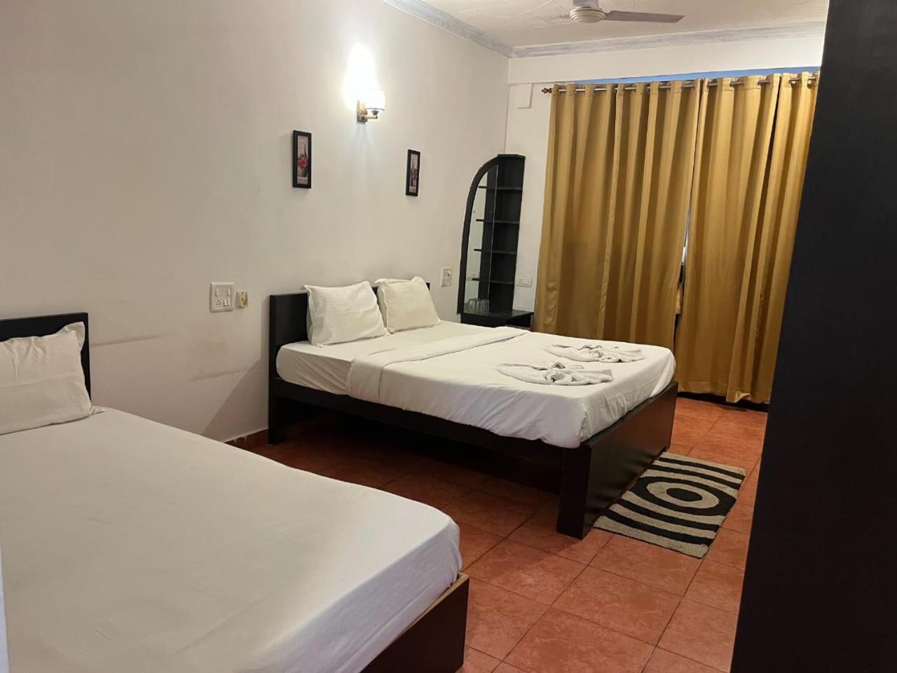 Hotel Pleasure Inn Near Turtle Beach Morjim Manage By Ld Group Of Hospitality Kültér fotó