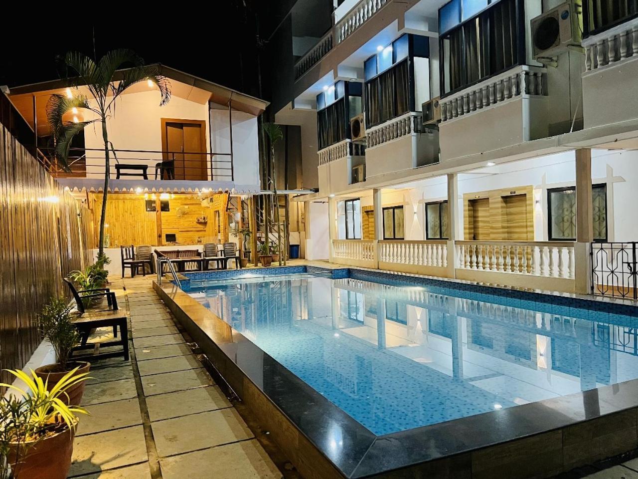 Hotel Pleasure Inn Near Turtle Beach Morjim Manage By Ld Group Of Hospitality Kültér fotó