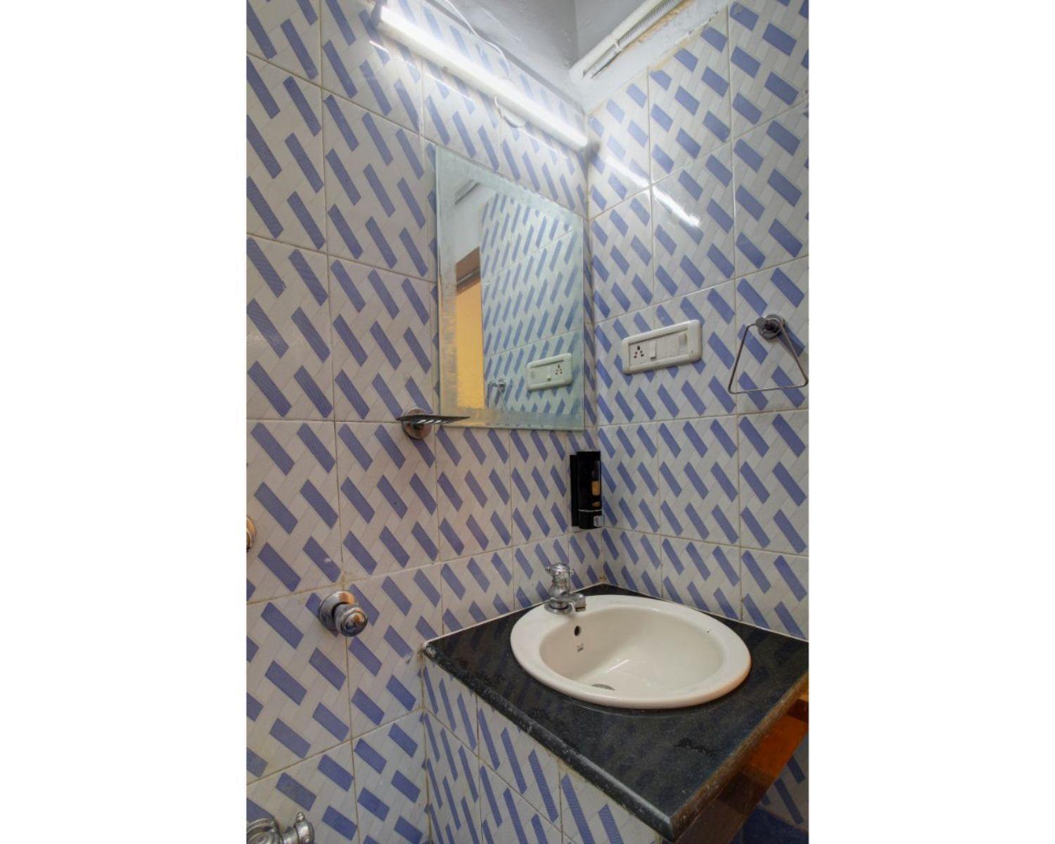 Hotel Pleasure Inn Near Turtle Beach Morjim Manage By Ld Group Of Hospitality Kültér fotó
